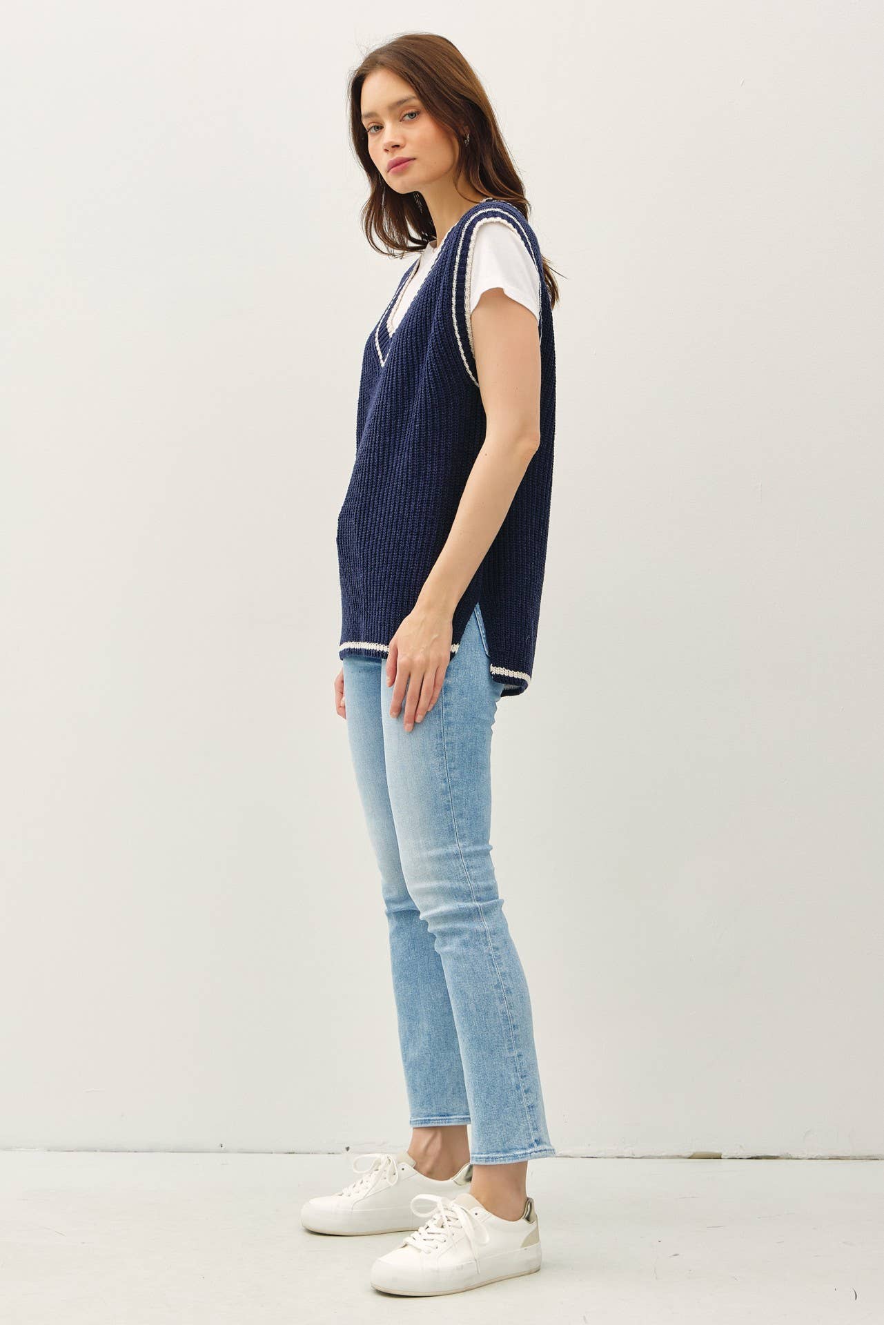 Simple Mood Sweater Vest